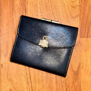 NWOT Judith Leiber Leather Compact Wallet